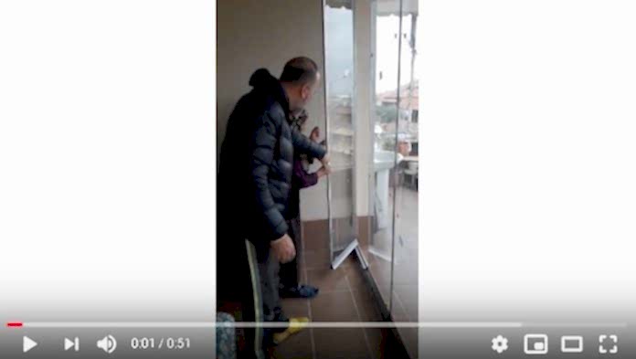 Cam Balkon Nasıl Açılır Kapanır